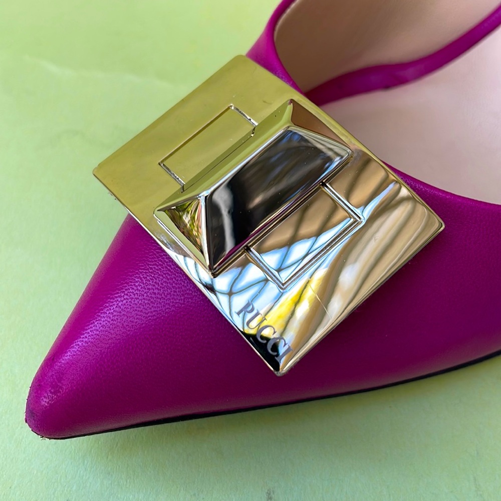 Crimson/gold Emilio Pucci leather heels with dust bag
